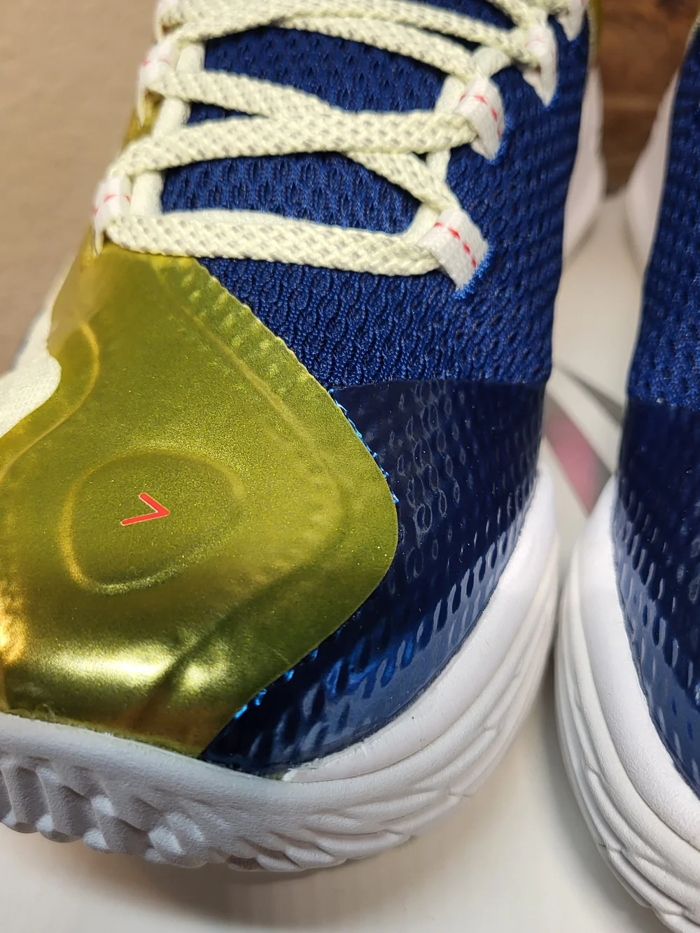 *NEW* Under Armour Steph Curry Flow 11 Blue/Gold Basketball Shoes Size 7Y